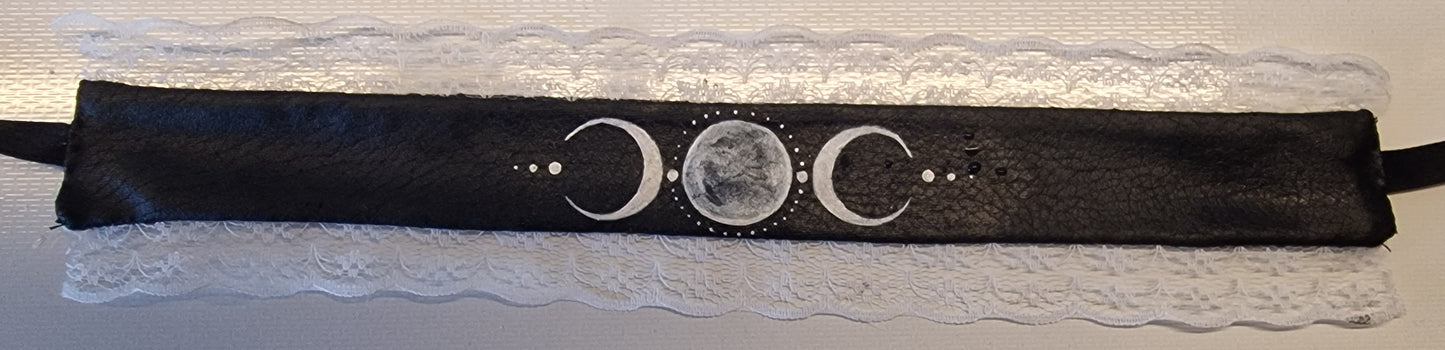 Triple Moon choker