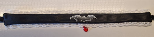 Bat choker