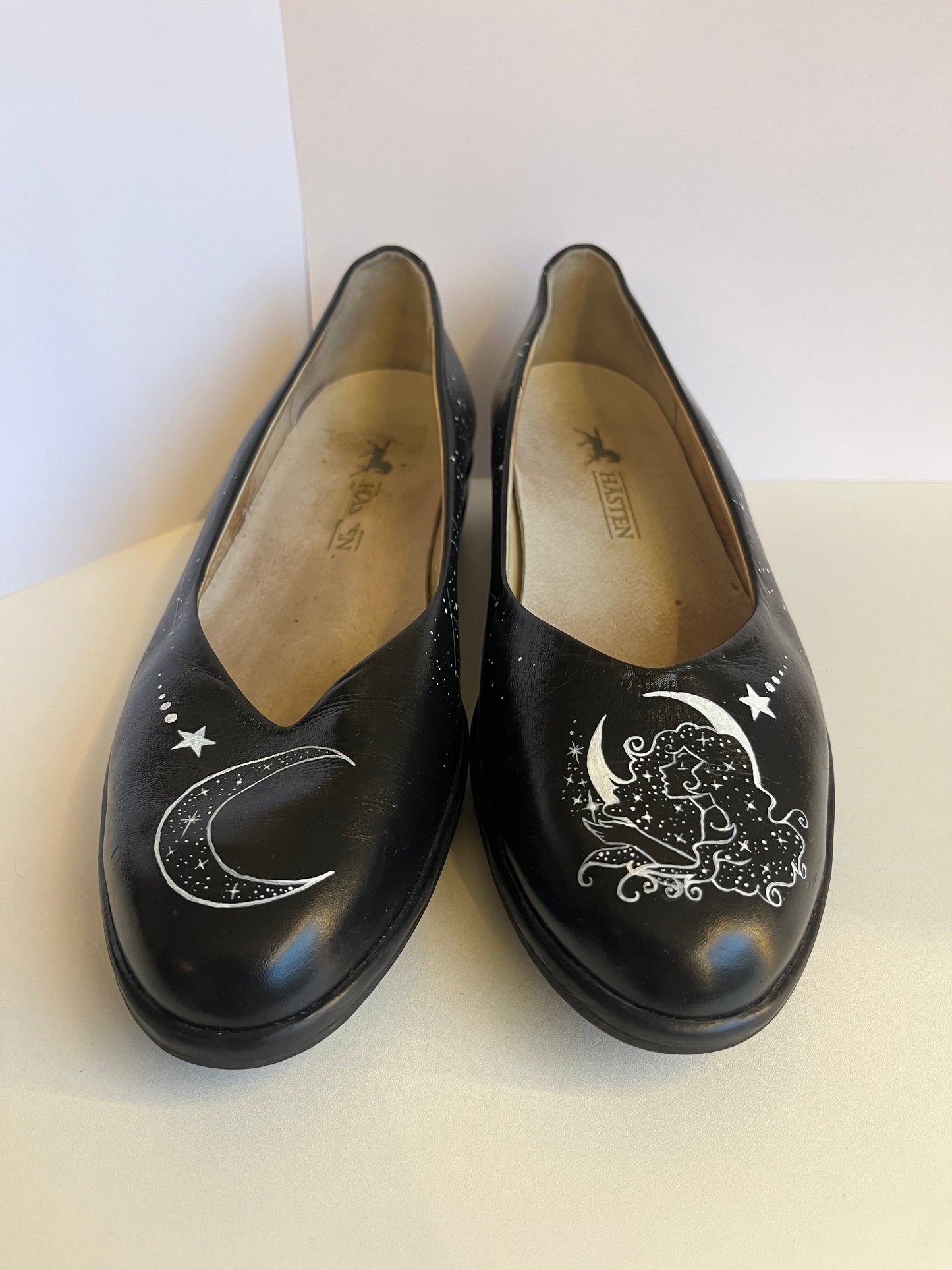 Moon Goddess Flats (Estimated EU 43)