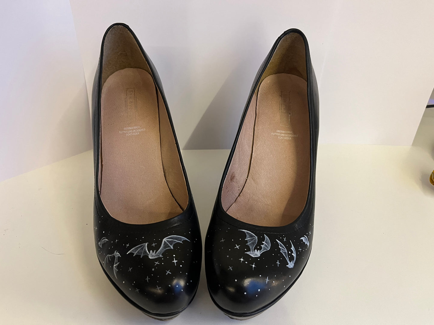 Batty Heels (Size: EU 40)